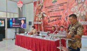 received_485917680040848-750x430