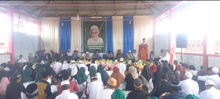 Ketua MUI Kabupaten Mitra Hadiri Haul di Desa Tumbak, Ketua MUI Kabupaten Mitra Kenang Karomah ASYSYECH Abdushshamad Bachdlar