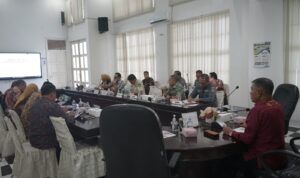 d8357472-4f26-485d-a351-91e1eb9d9620