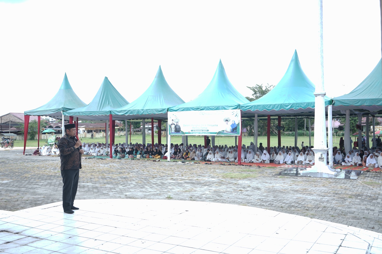 de3b0ba9-b947-4e30-b814-d5ab9f7f2809