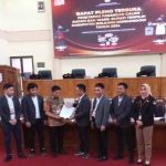 1000610317_11zon 1000610317_11zon